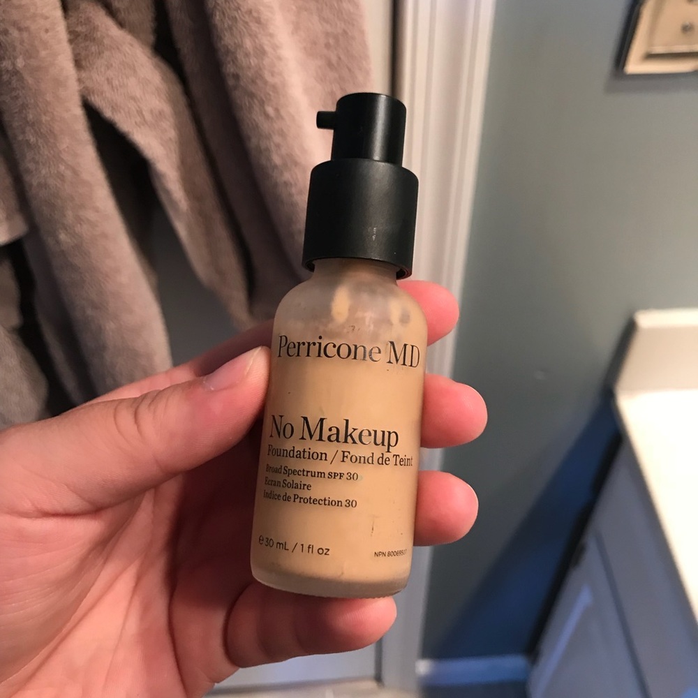Perricone MD No Foundation Foundation Light